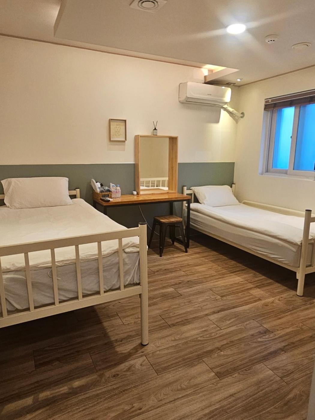 Hostel Korea - Ikseon Seoul Ngoại thất bức ảnh